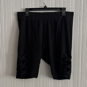 Plus size bike shorts w/ strappy detail